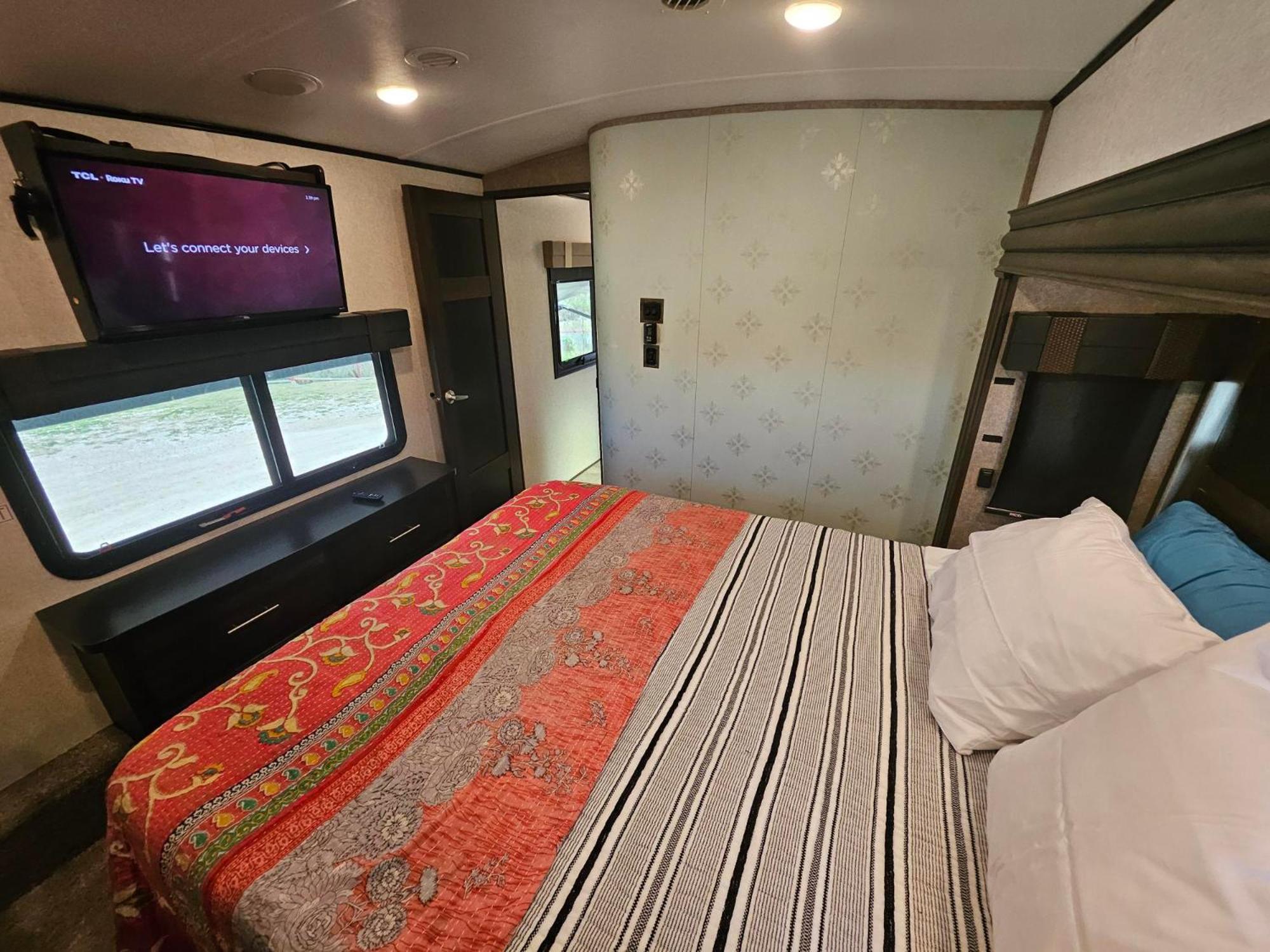 Hailey'S Beach-N-Bay Rv Resort Gilchrist ภายนอก รูปภาพ
