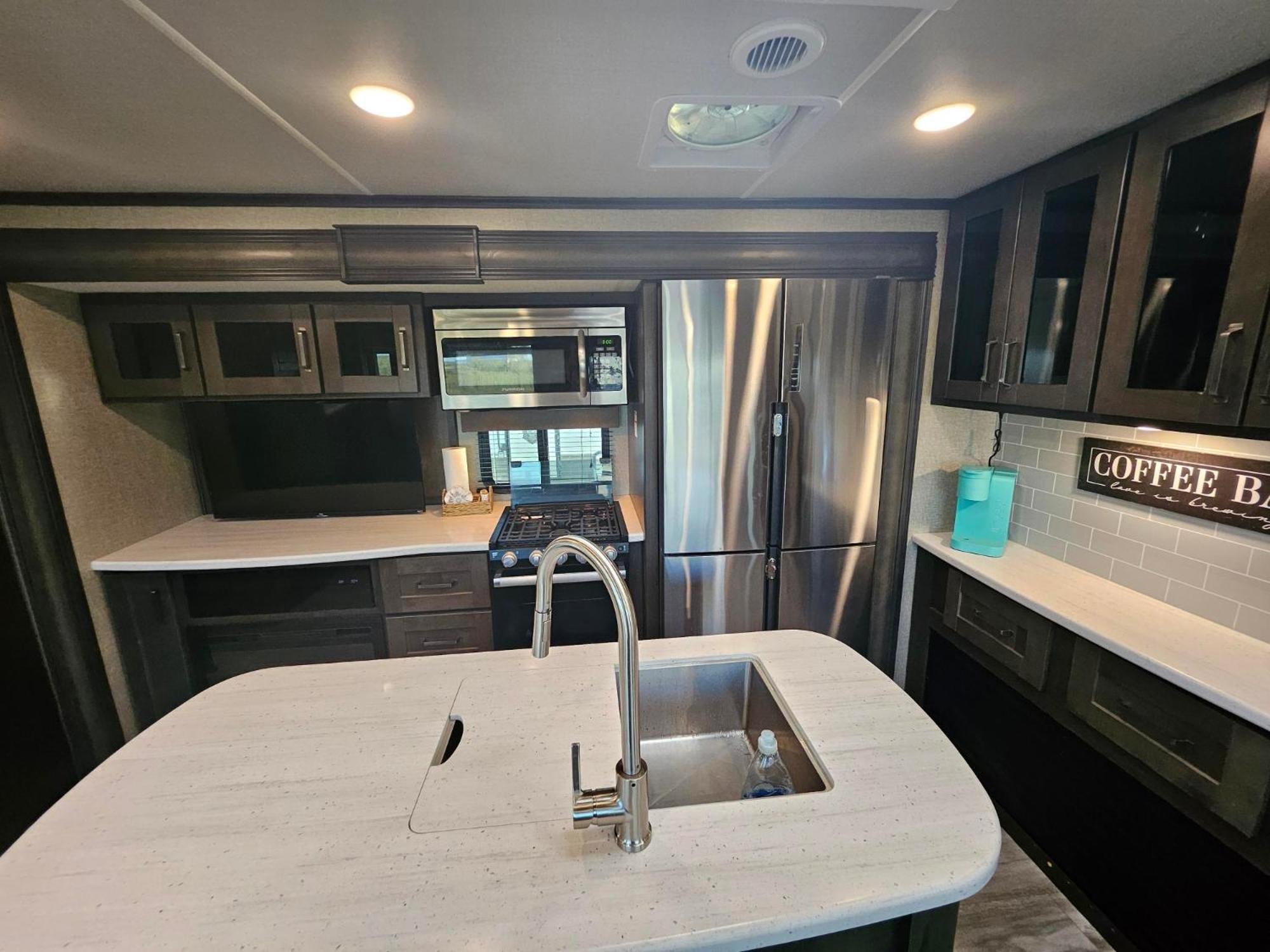 Hailey'S Beach-N-Bay Rv Resort Gilchrist ภายนอก รูปภาพ
