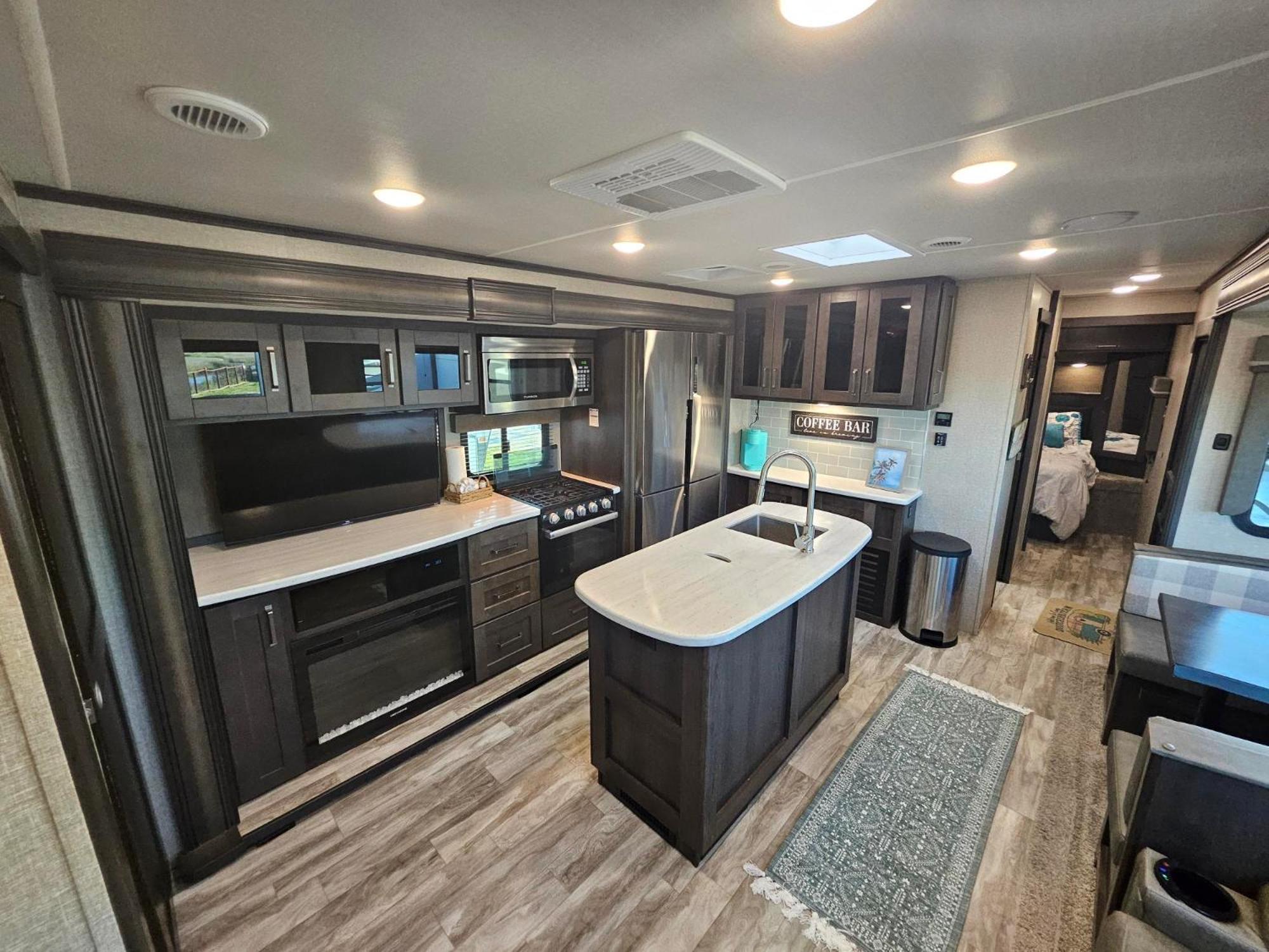 Hailey'S Beach-N-Bay Rv Resort Gilchrist ภายนอก รูปภาพ
