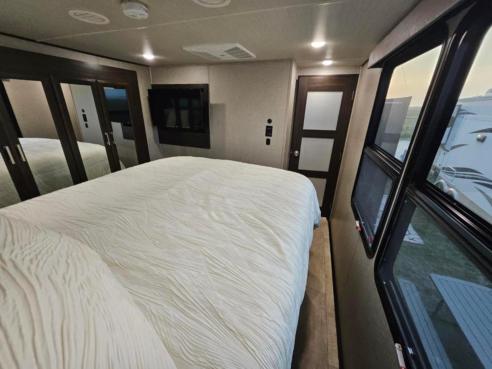 Hailey'S Beach-N-Bay Rv Resort Gilchrist ภายนอก รูปภาพ
