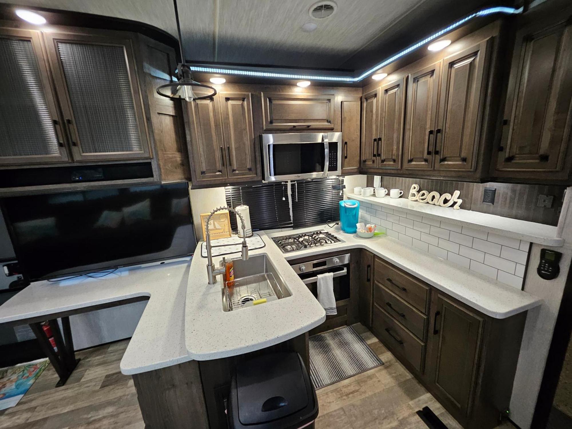 Hailey'S Beach-N-Bay Rv Resort Gilchrist ภายนอก รูปภาพ