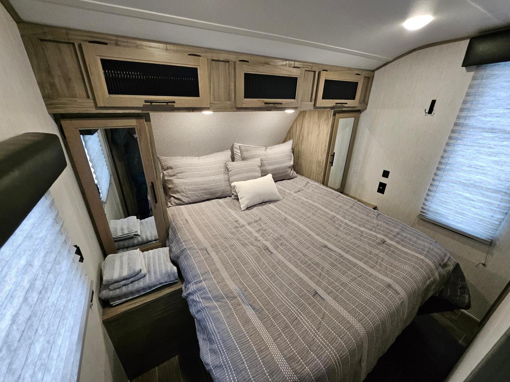 Hailey'S Beach-N-Bay Rv Resort Gilchrist ภายนอก รูปภาพ