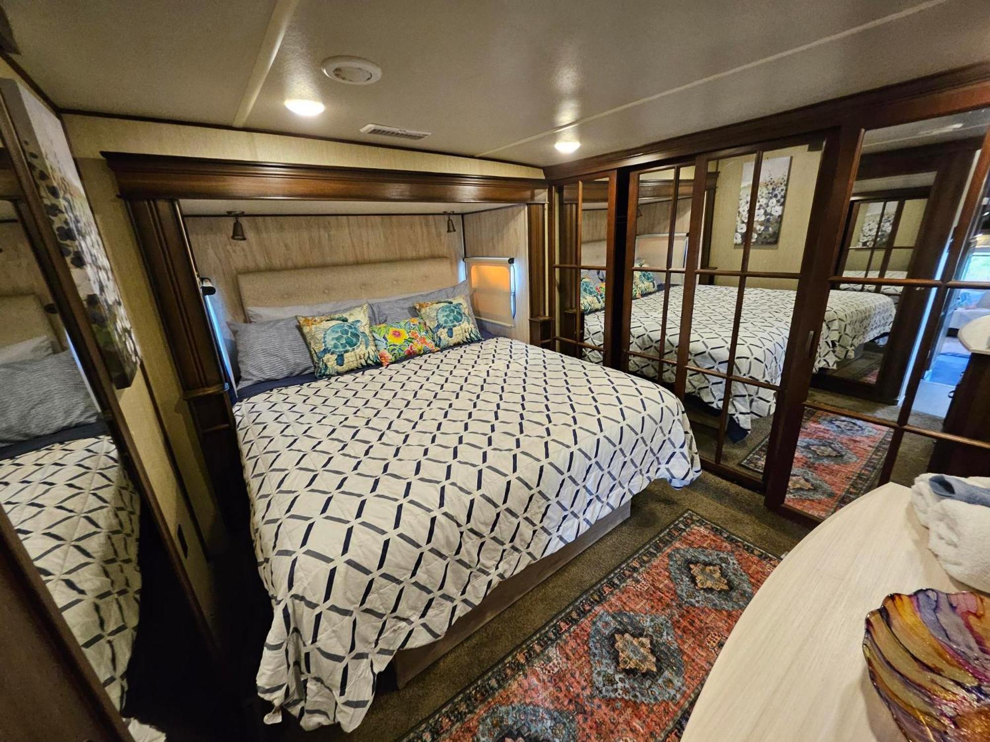 Hailey'S Beach-N-Bay Rv Resort Gilchrist ภายนอก รูปภาพ
